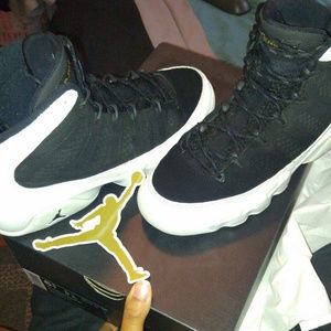Jordan Retro 9